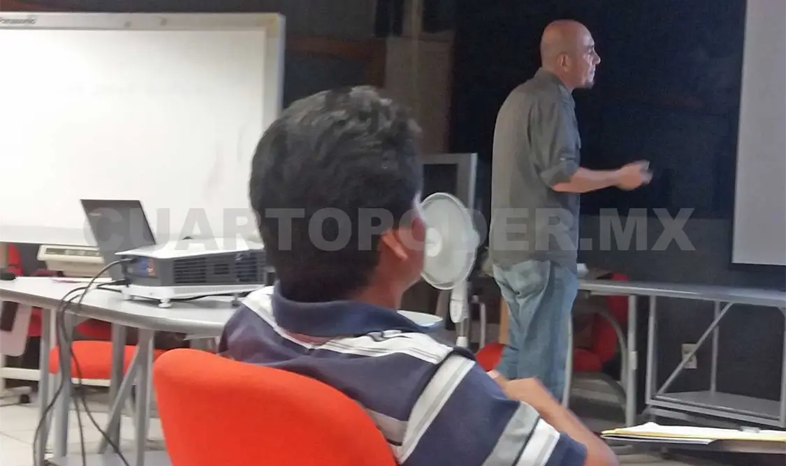 En los talleres de creación de proyectos para postulantes. Cortesía
