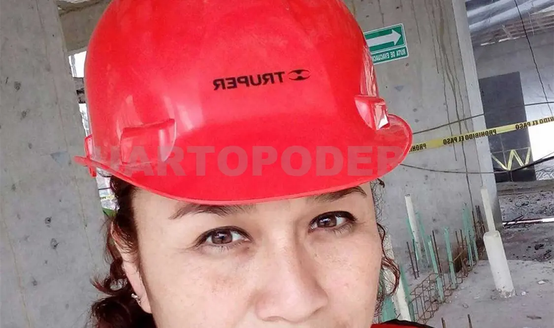 Chiapaneca apoya labores de rescate en la CDMX