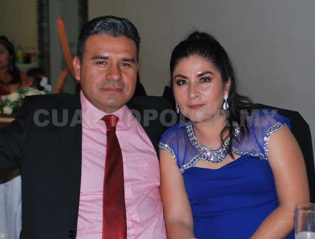 Lorena y José Luis, linda historia de amor
