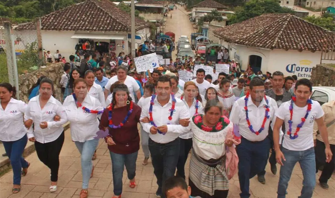 Necesitamos honrar a los héroes nacionales