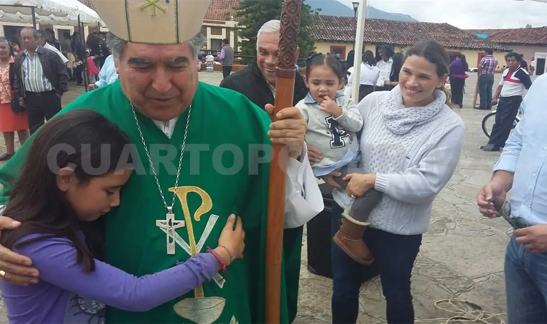 Obispo lamenta muerte de policías