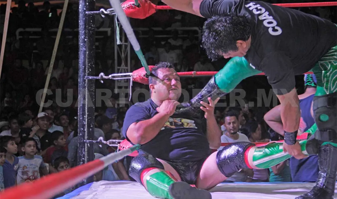 Luchadores se unen por los damnificados