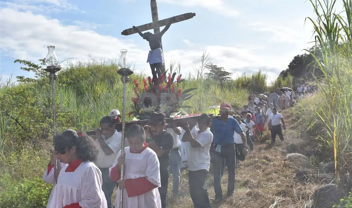 Damnificados de Stan y su procesión con el Cristo de Esquipulas