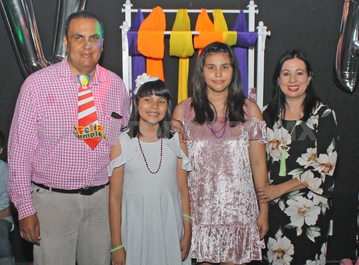 Felicidades, Ana Laura y Valeria