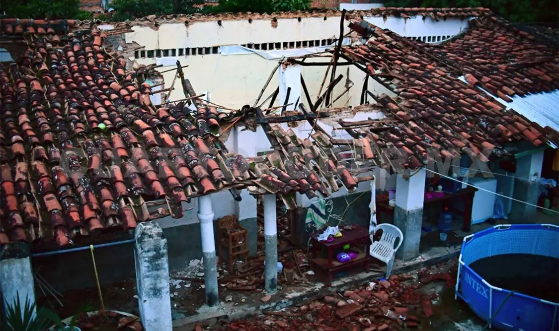 Afectados por el sismo, siguen en incertidumbre