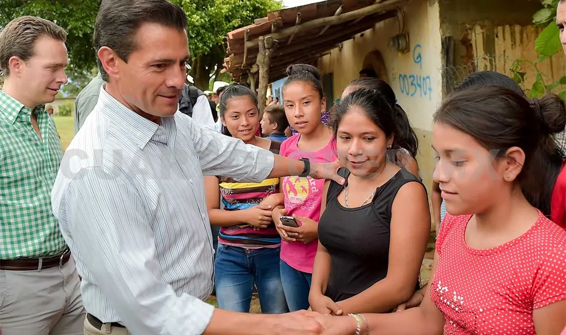 Supervisan viviendas en Chiapas