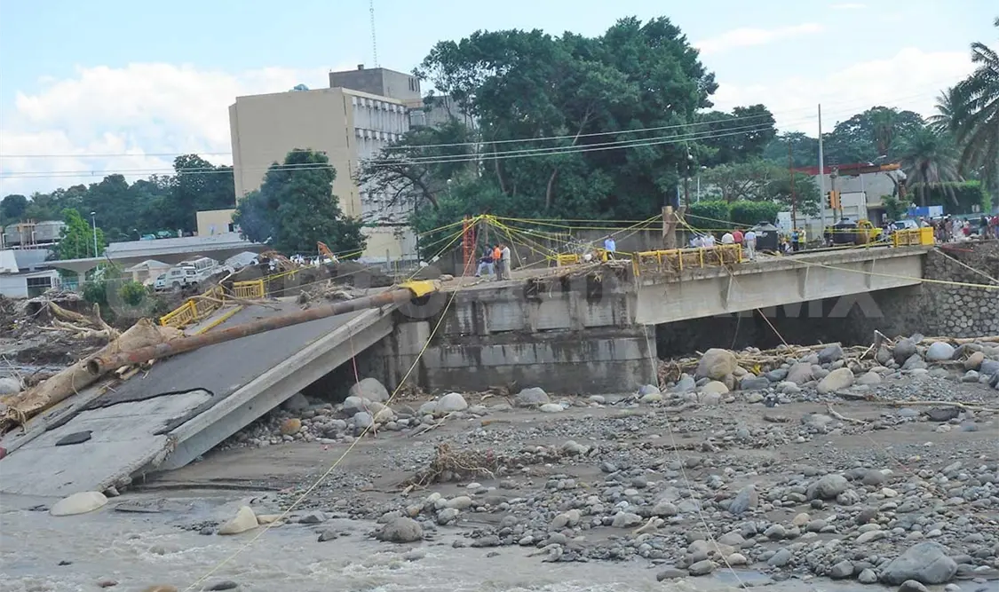 Bloquea CTM trabajos en nuevo Hospital General de Tapachula