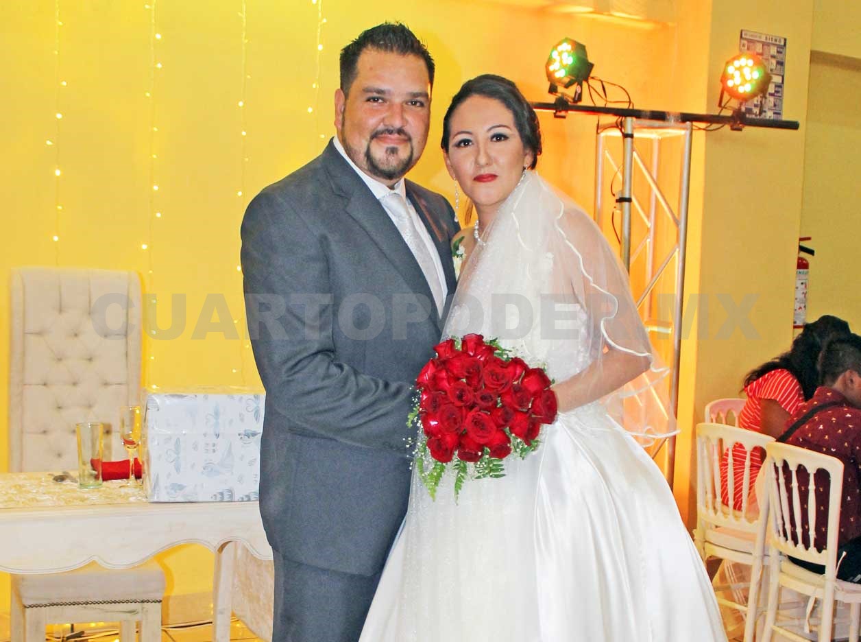 Caminaron hacia el altar