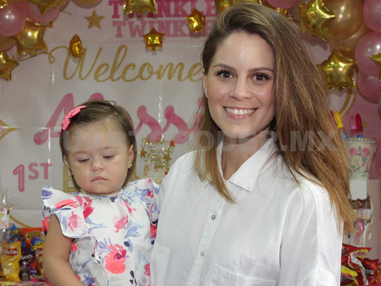 Celebran el primer año de Alessia