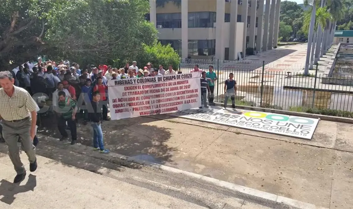 Se concentran protestas en la capital chiapaneca