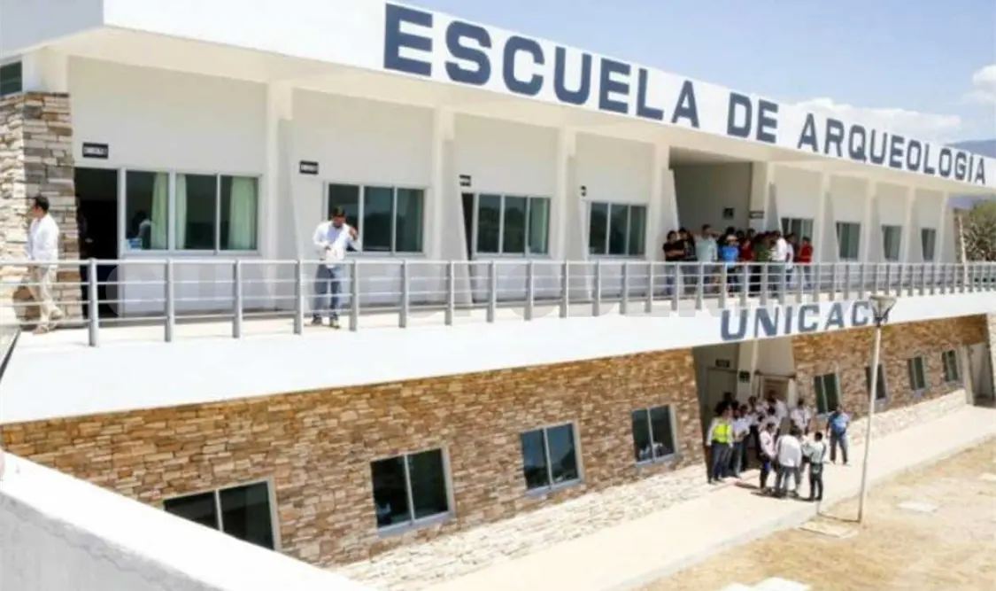 Escuela de Arqueología de Chiapa de Corzo. Cortesía