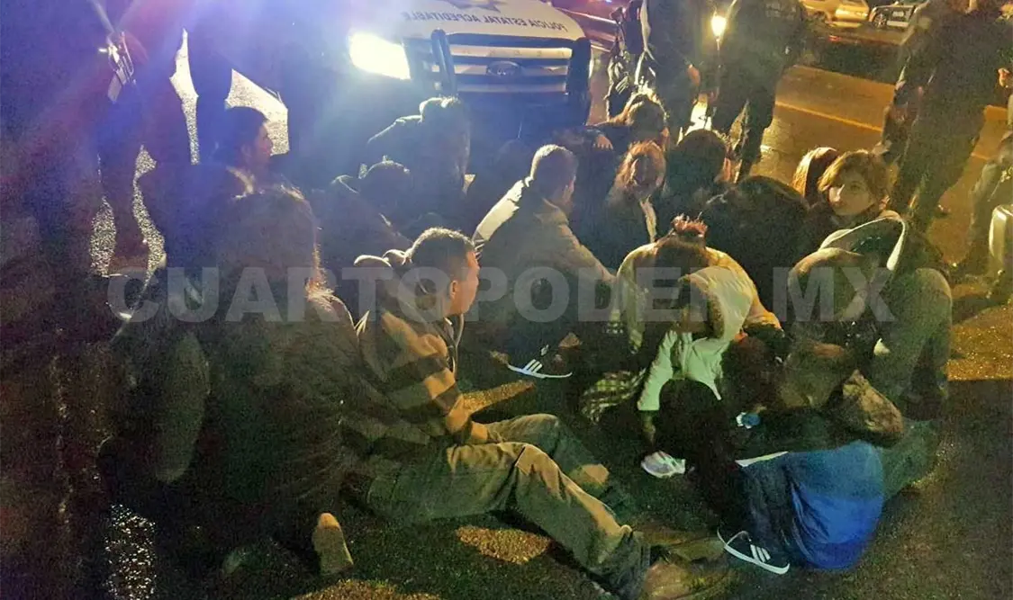 Rescatan a 20 inmigrantes ayer por la madrugada