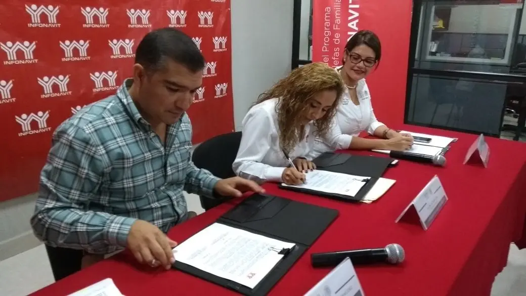 Mujeres cabeza de familia se verán beneficiadas con seguro de vida