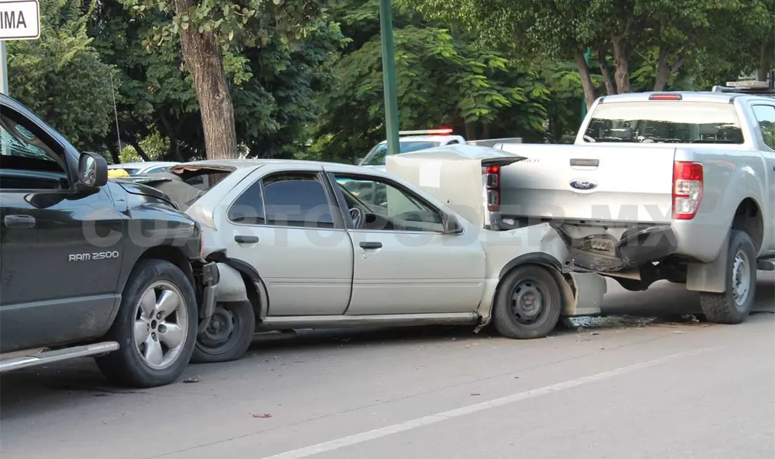 Un lesionado en accidente múltiple en el libramiento
