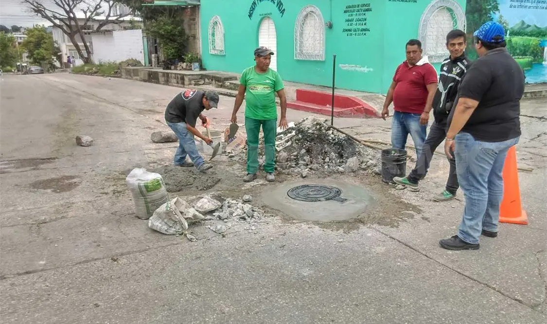Vecinos agradecen reparación de drenaje