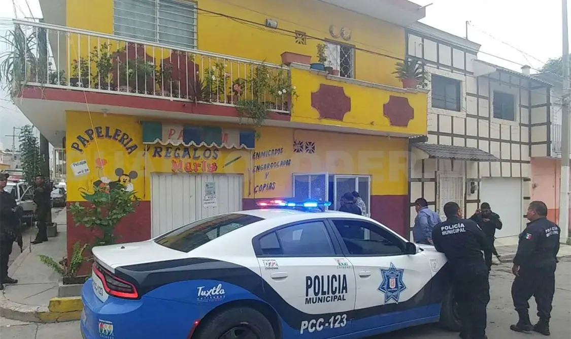 Pistoleros intentan robo a comercio