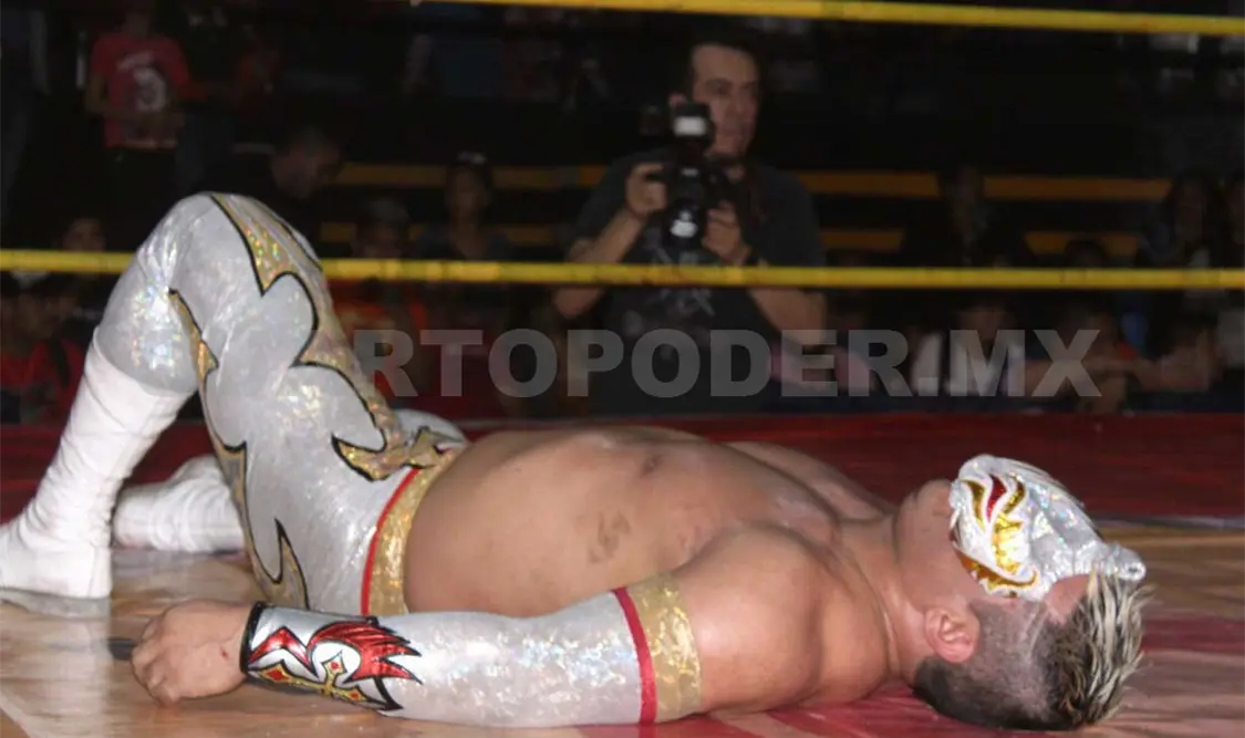 Carístico y Volador Jr., por Leyenda de Plata
