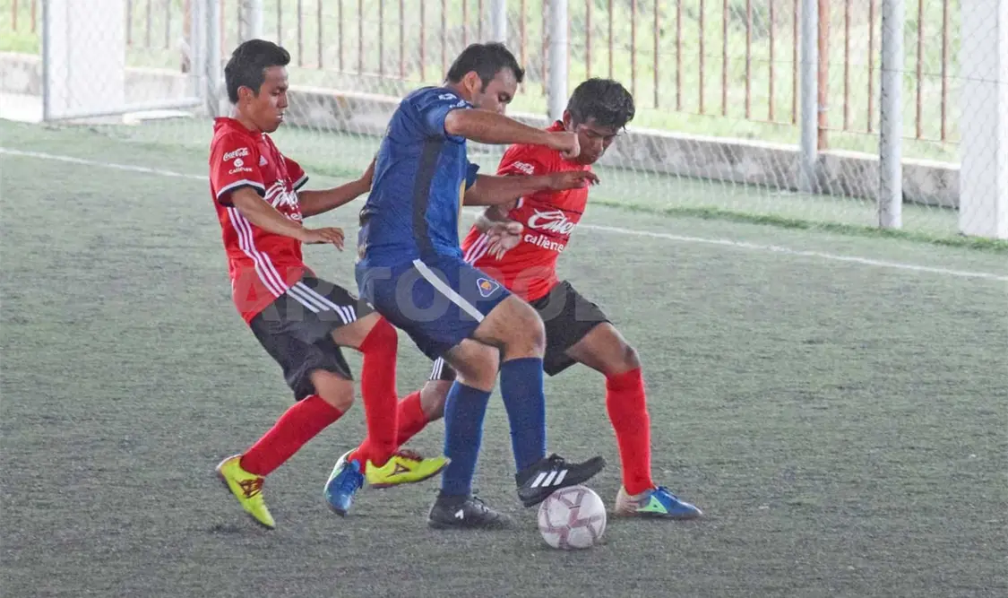 Rueda el balón en la J2 de la Liga Entera-T MX