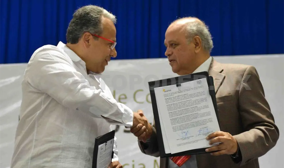 Firma Unach convenio con la Enactus