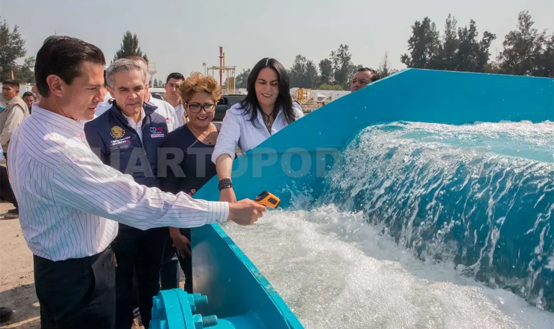 EPN anuncia programa de pozos profundos