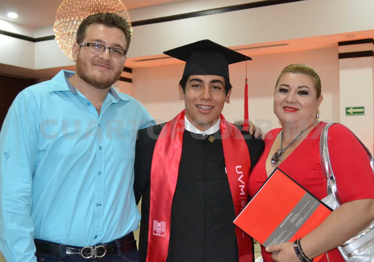 Dicen adiós a la prepa