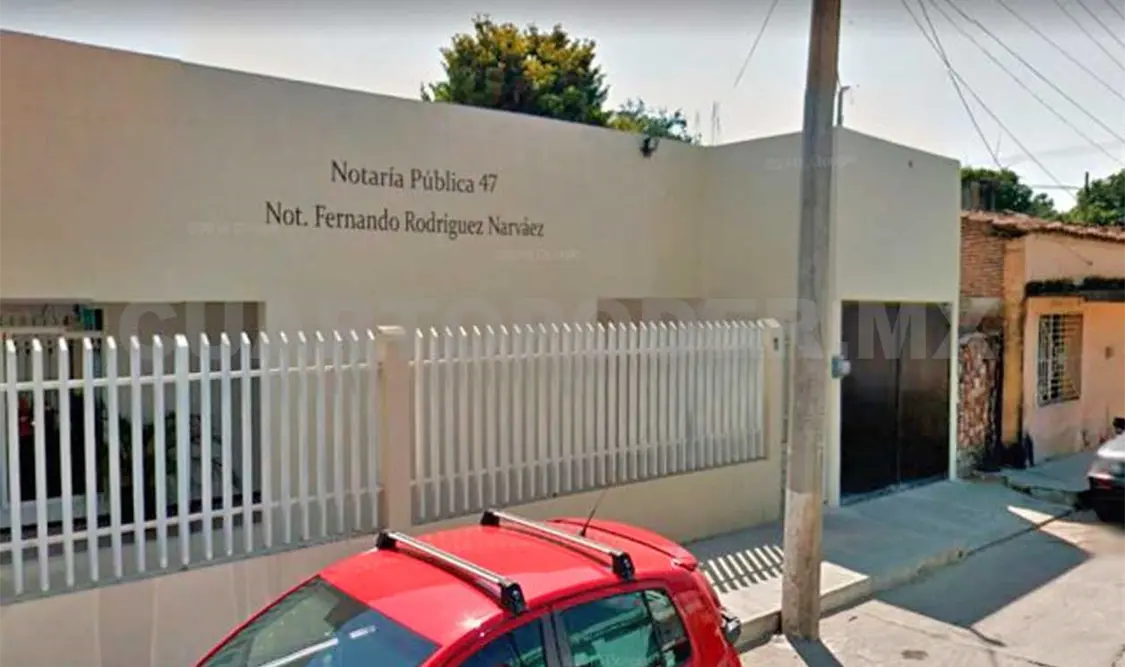 Sujetos asaltan Notaría y escapan con 150 mil pesos