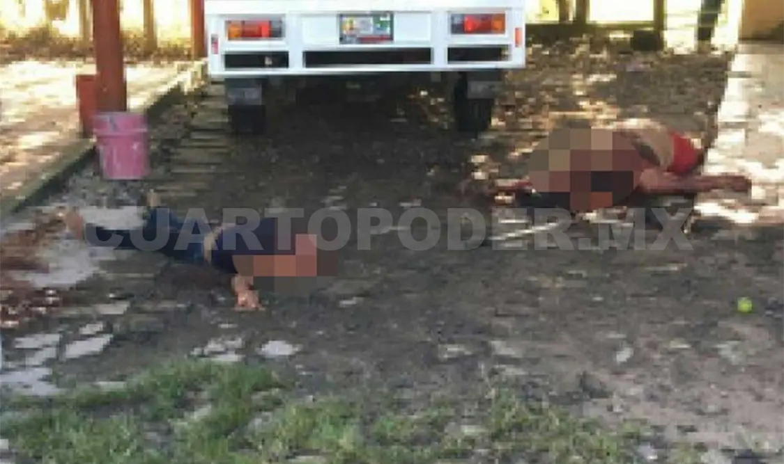 Autoridades acudieron al la propiedad y se percataron de los cuerpos mutilados de dos mujeres, madre e hija. CP