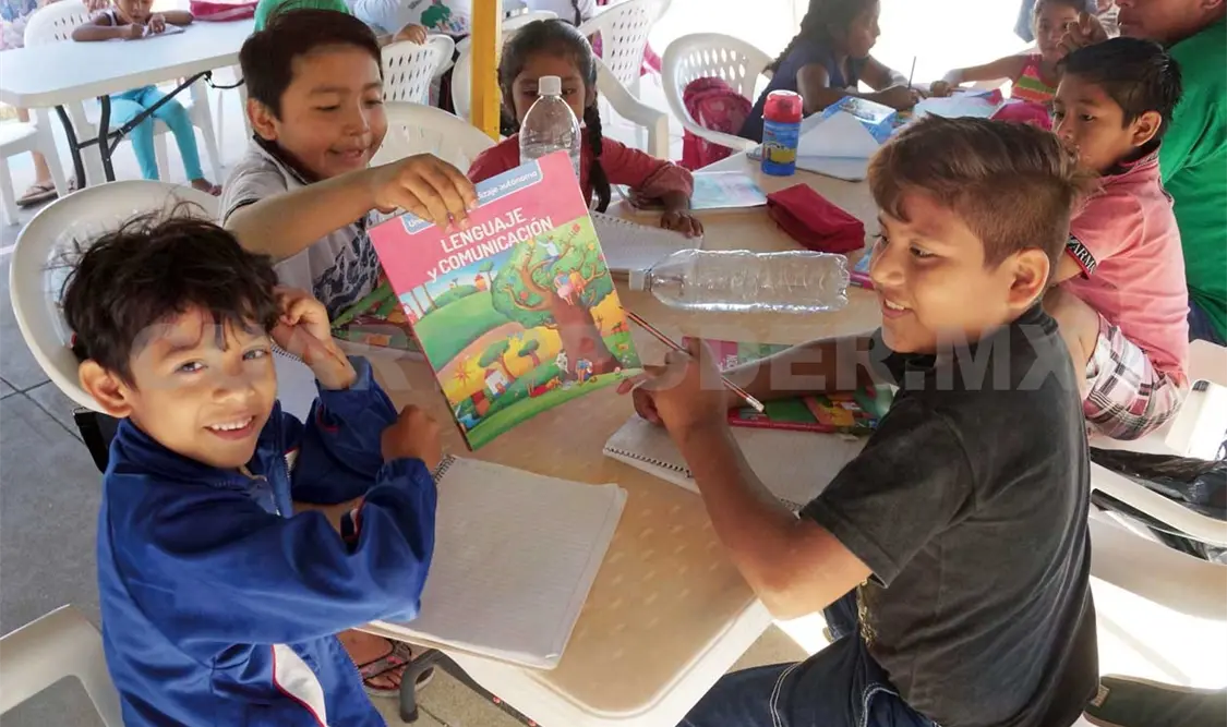 Niños de comunidades viven con miedo en albergues