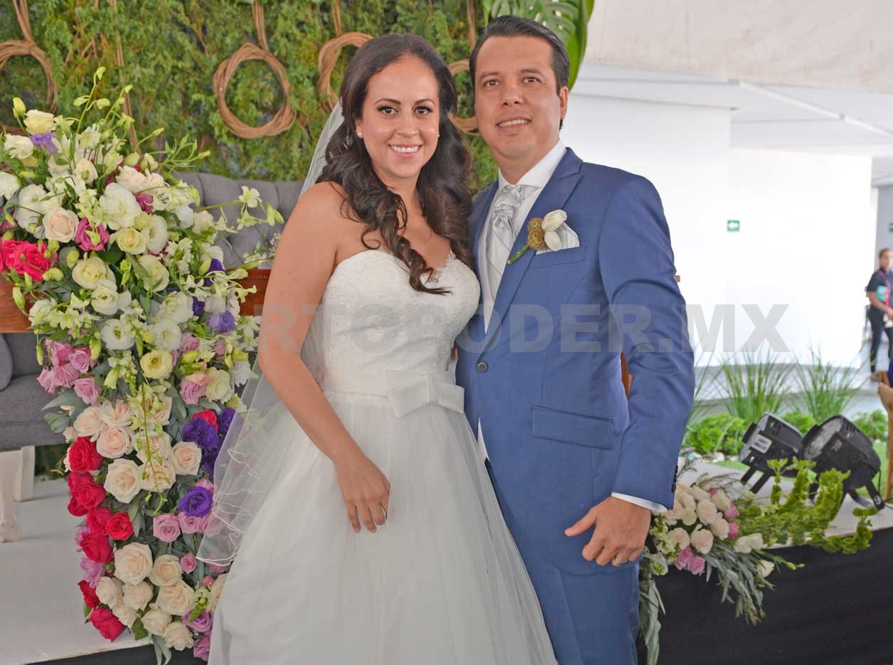 Radiantes de amor
