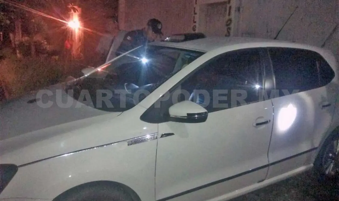 Policía macheteado por escandaloso conductor