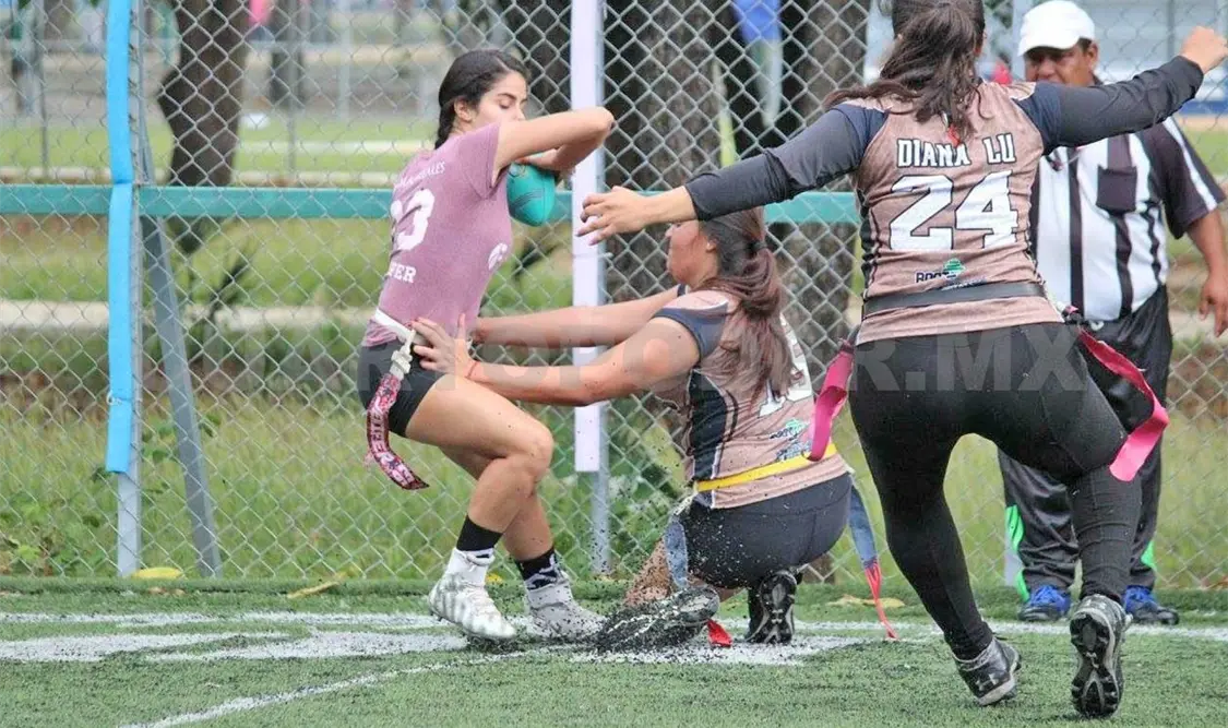 Águilas se impone a Cobras