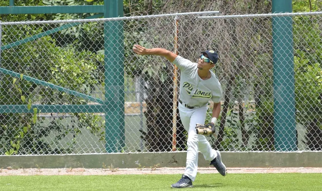 Se disputarán tres duelos amistosos