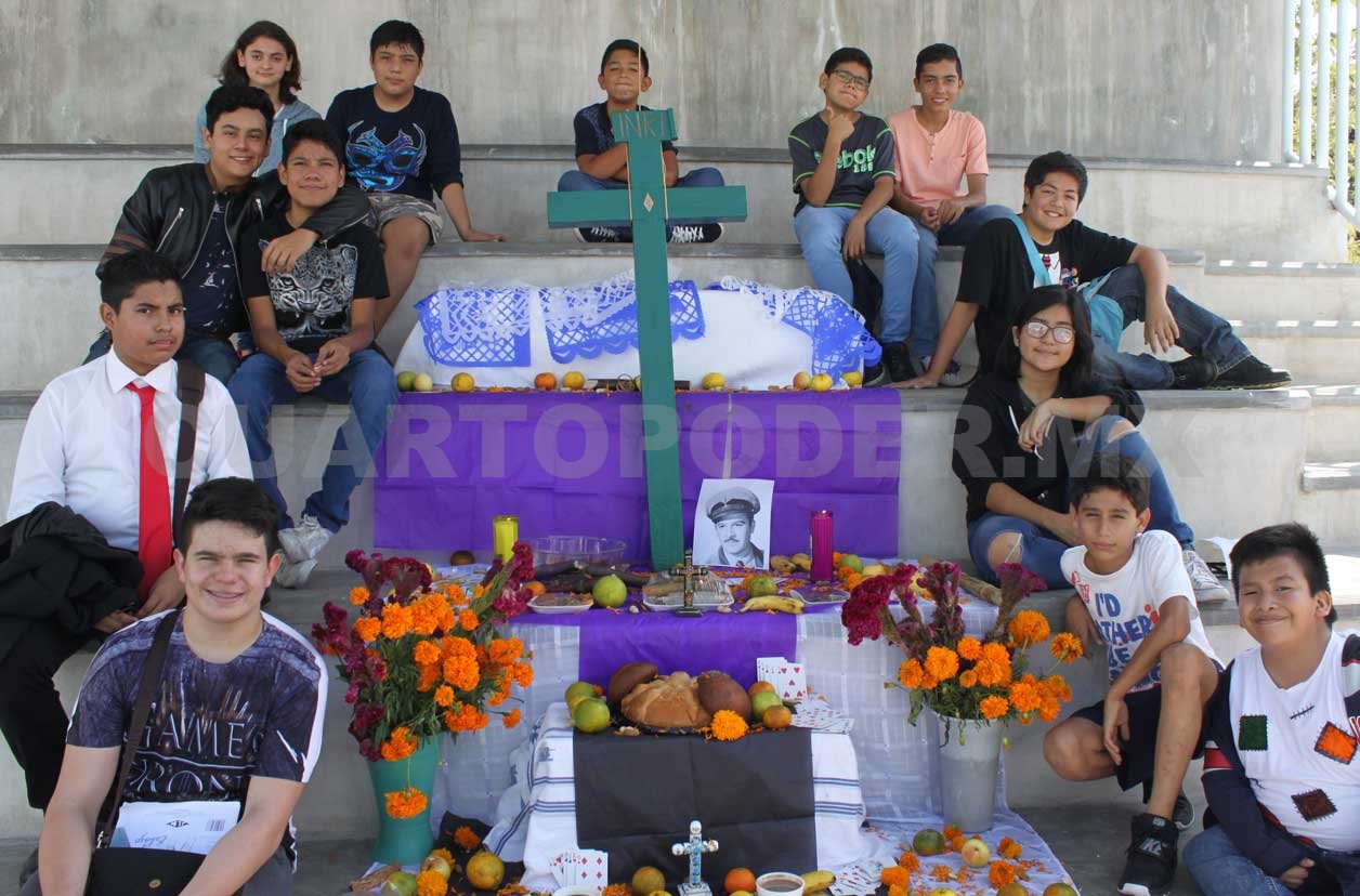 Colegio Octavio Paz festejó el Día de Muertos