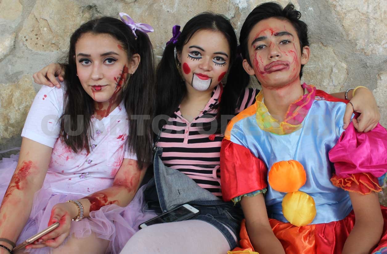 Colegio Octavio Paz festejó el Día de Muertos