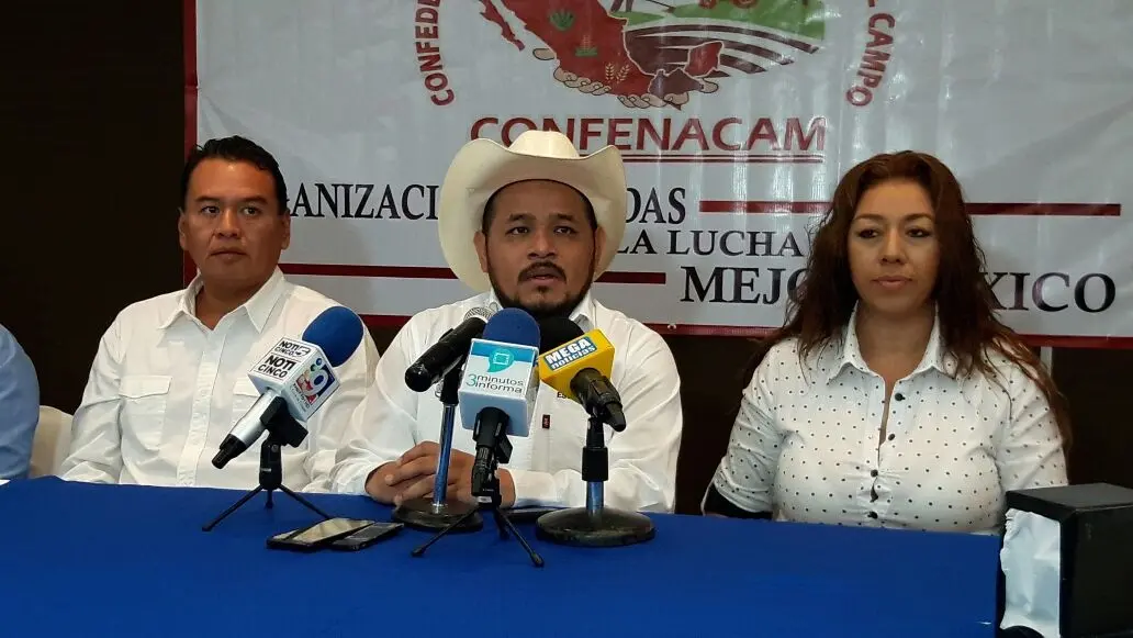 Presentación de la Confederación Nacional del Campo y para el Campo. Adolfo Abosaid / CP