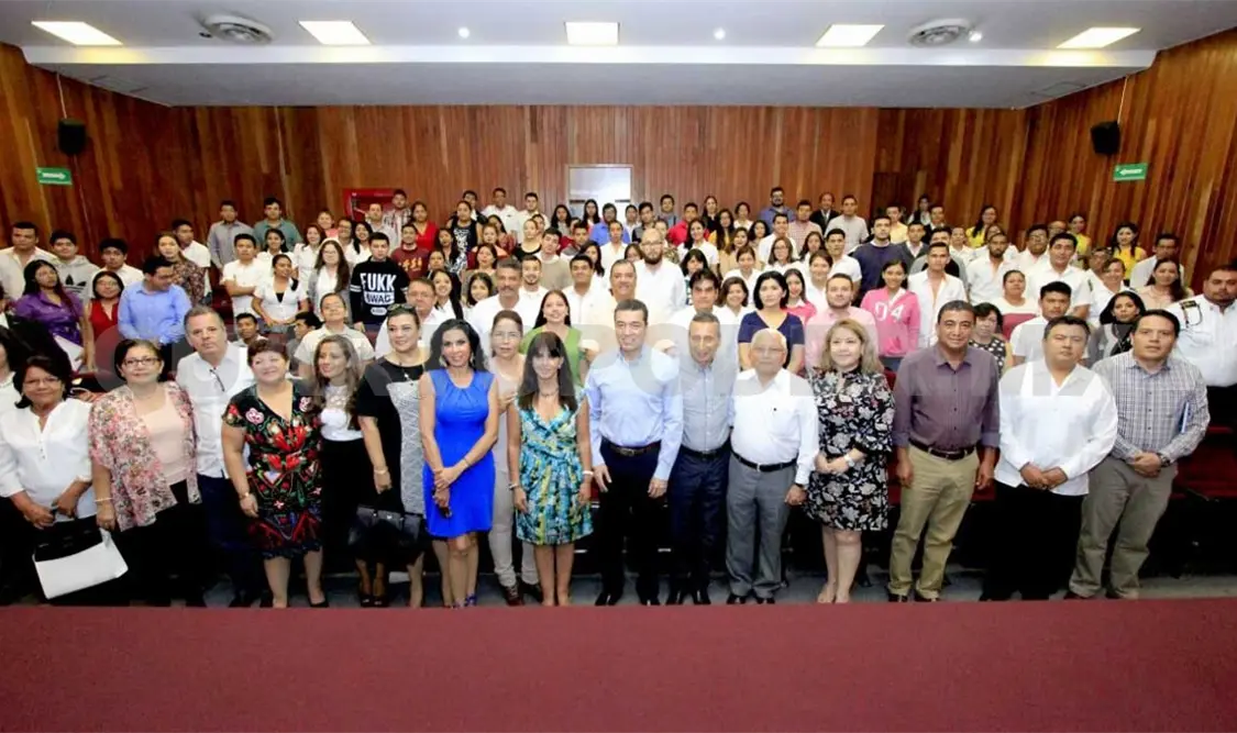 Celebran diez años del SIJP para Adolescentes