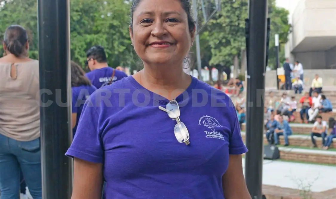 Erick Franco García Toledo, directora de la Compañía de Danza Folclórica Tuchtlán. Darwin Mendoza