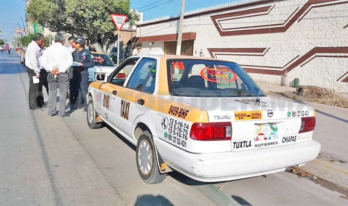 Taxista descalabra de un garrotazo a transeúnte