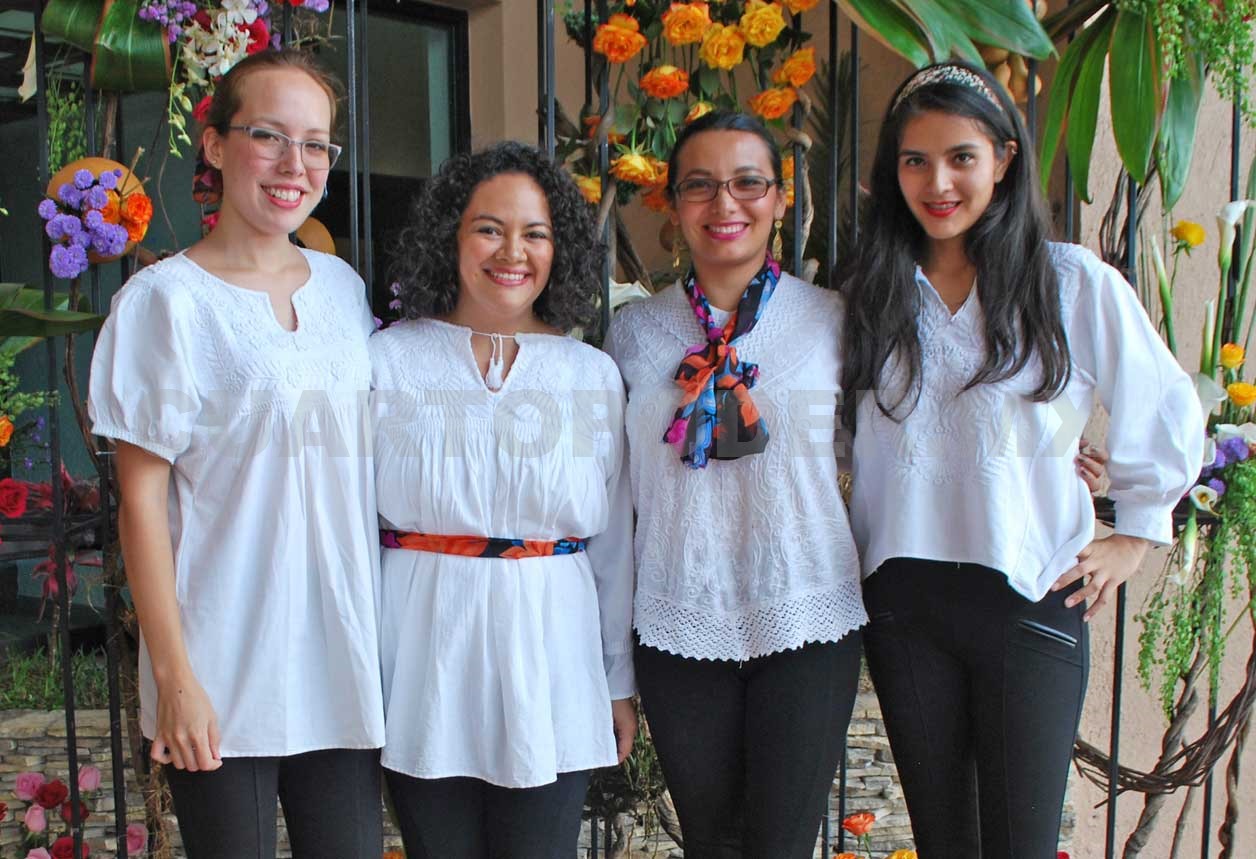 Capitalinos disfrutan una pasarela con causa
