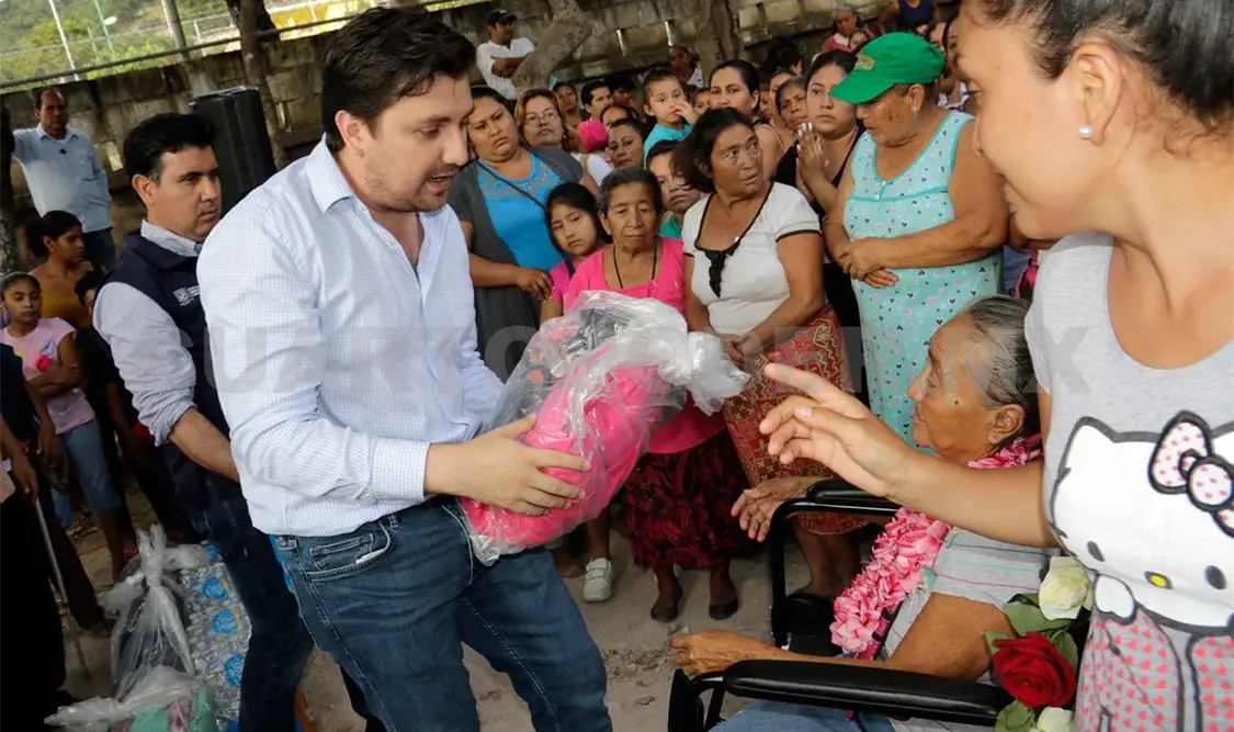 Entrega Castellanos ayuda para enfrentar invierno