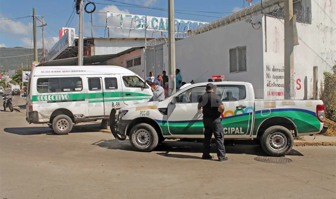 Seis lesionados en colectivazo sobre la Calzada al Sumidero