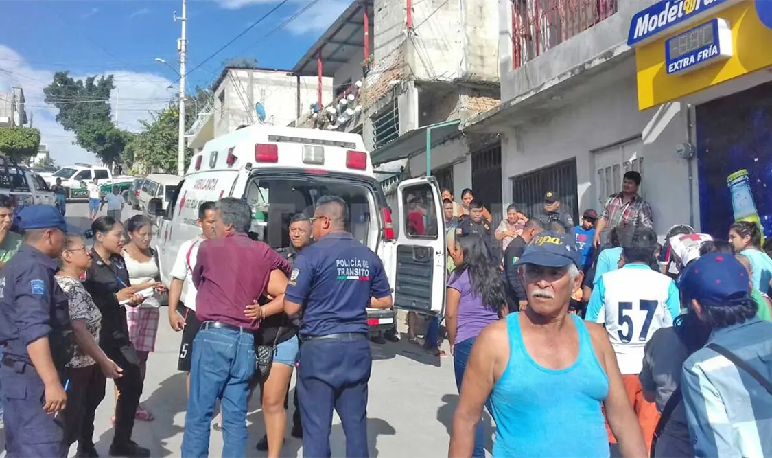 Urvan atropella a dos niños