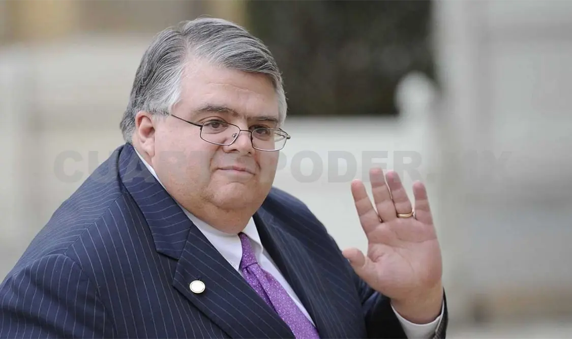 FMI oficializa salida de Agustín Carstens