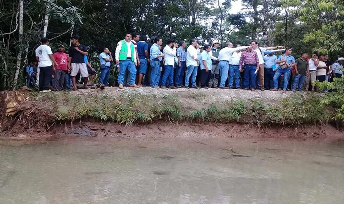 Realizan estudios técnicos a cuenca de Agua Azul