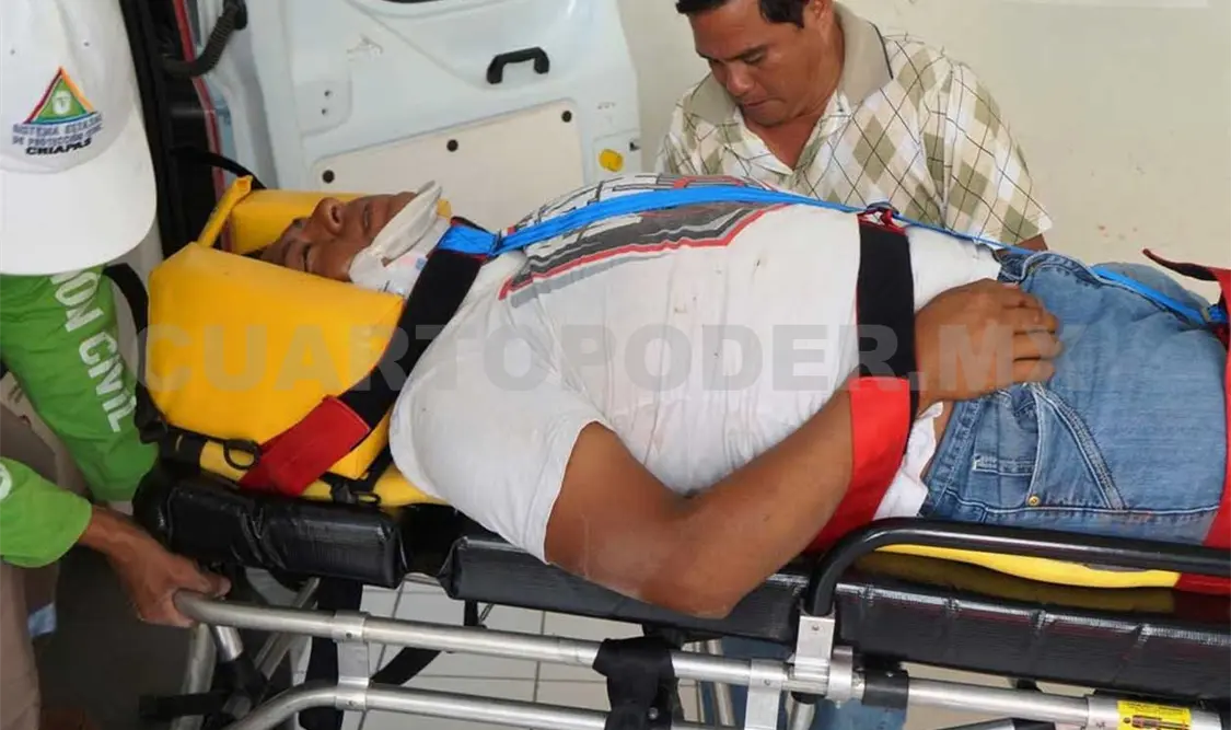 Se desploma herrero del techado de un domicilio
