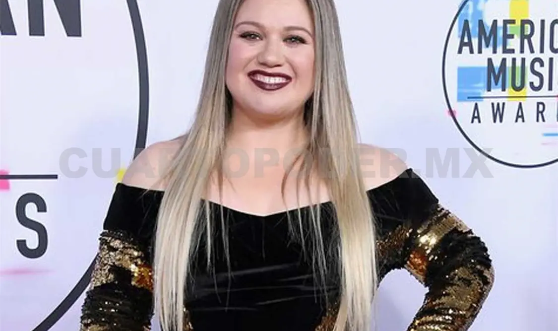 Kelly Clarkson, feliz con su peso