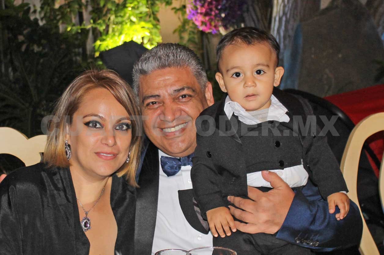 Muchos años de amor