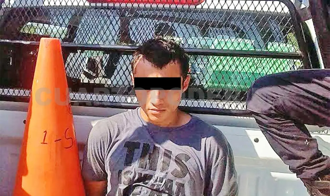 Roba carro de una empresa de botanas; la Policía lo detuvo