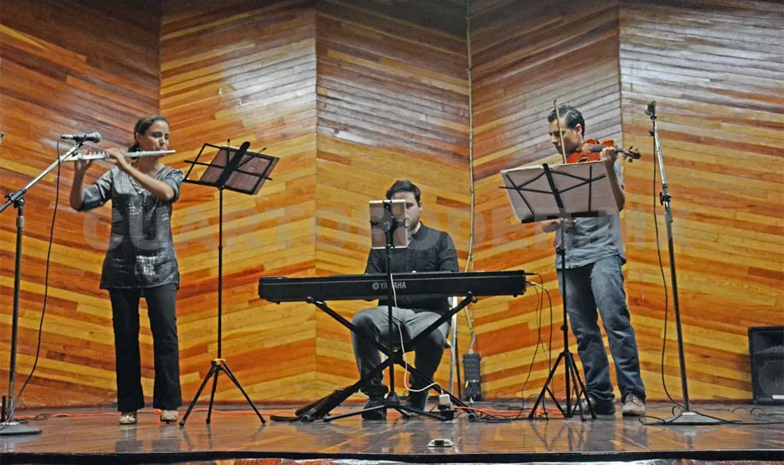 Hermanos Peña Sommer deleitan con música mexicana