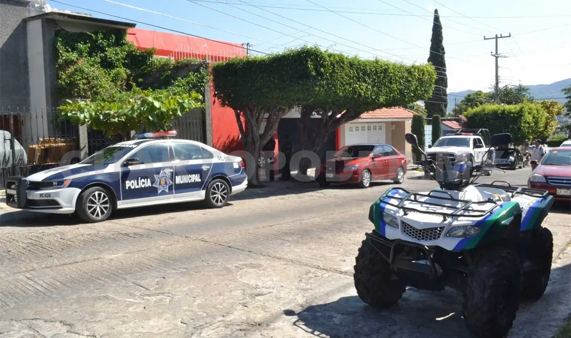 Arrebatan 180 mil pesos a empleada de financiera